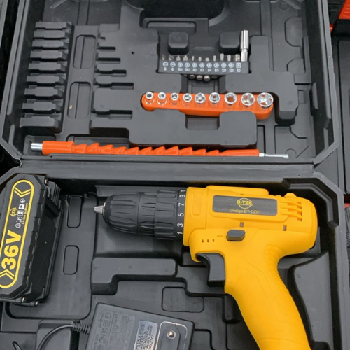 Furadeira E Parafusadeira Portátil Bivolt 36v 2x Baterias - Cód. 509